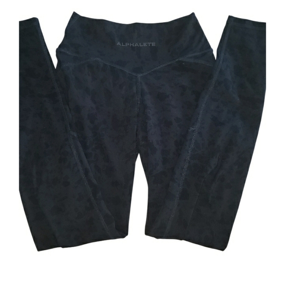 ALPHALETE Leggings- XS - Picture 1 of 4
